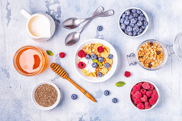 健康早餐，什锦麦片，水果麦片图片下载