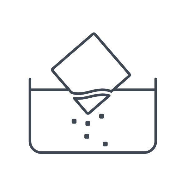 细线象征饮料食品行业，溶解于水中图片下载