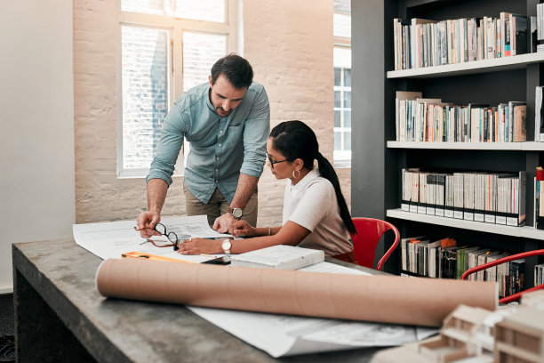 他们是城里最好的设计师二人组图片下载