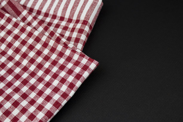 红色的白布图片下载