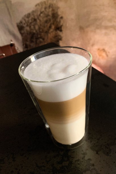 牛奶玷污图片下载