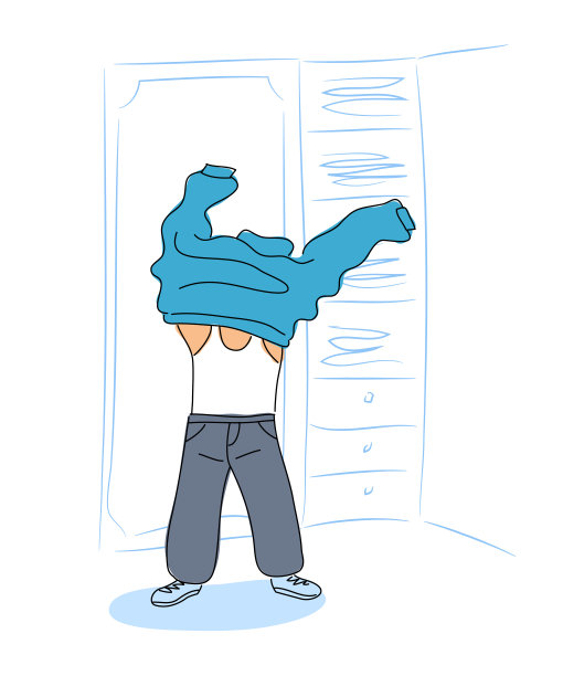 有趣的男孩在家里的衣柜里装扮衣服图片下载