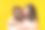 爱的女人亲吻和拥抱她的非洲裔男友的背影图片下载