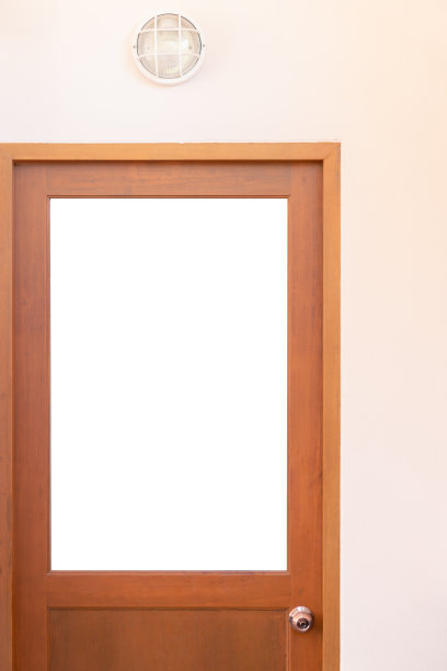 木制的咖啡馆门与清楚的窗户隔离在白色图片下载