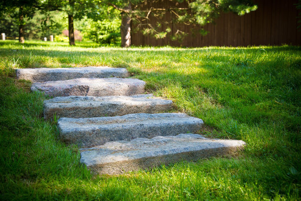 灰色石阶。纹理或背景图片下载