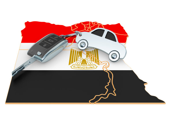 出售或租用汽车在埃及的概念，3D渲染孤立的白色背景图片下载