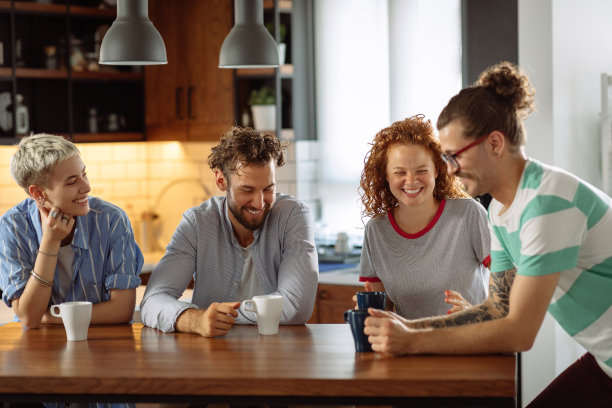 我们一直在一起玩得很开心图片下载