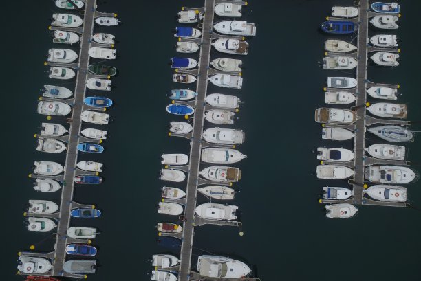 海洋甩掉包袱图片下载