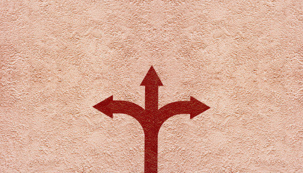 墙上的箭头标志图片下载