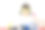 蹒跚学步的女孩在白色背景下扮演科学家的角色图片下载