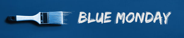 平铺在纸上，用画笔在蓝纸上作背景。顶级竞争图片下载