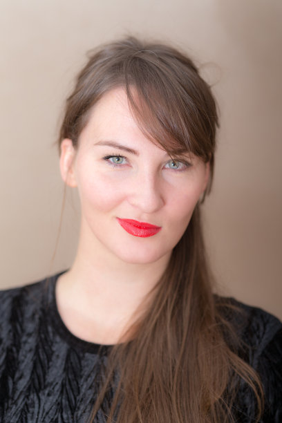 一个女人的特写图片下载