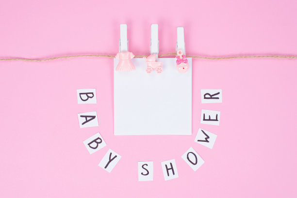 主题派对墙纸概念。照片的可爱甜蜜的背景与婴儿淋浴配件孤立柔和的颜色背景图片下载