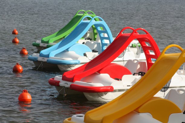 等待的游客图片下载