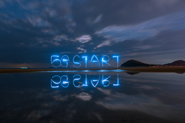 日本四国香川三代chichibugahama海滩星光天空笔光艺术景观图片下载