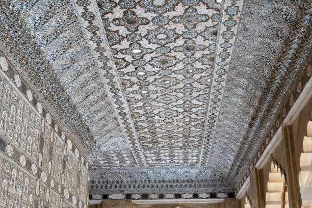 迪万卡斯琥珀堡天花板图片下载