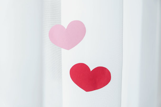 空气中弥漫着爱图片下载