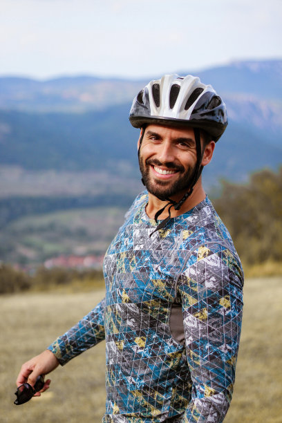 快乐的人图片下载