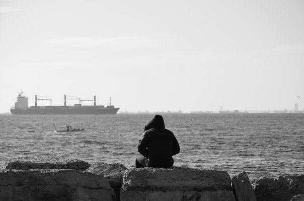 海上只有人图片下载