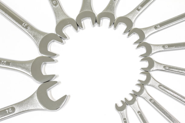 侧环扳手设置在白色背景，组合扳手，汽车服务。图片下载