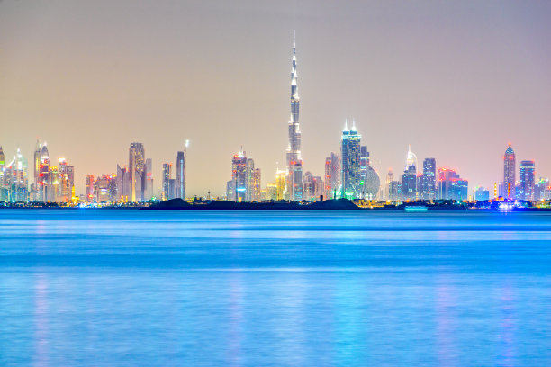 阿拉伯联合酋长国迪拜天际线图片下载