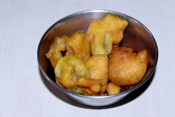 克里斯皮 · 巴吉亚 · 皮亚伊 · 帕科德图片下载