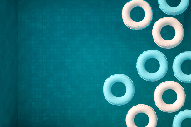 夏季概念与游泳池，鸟瞰图图片下载