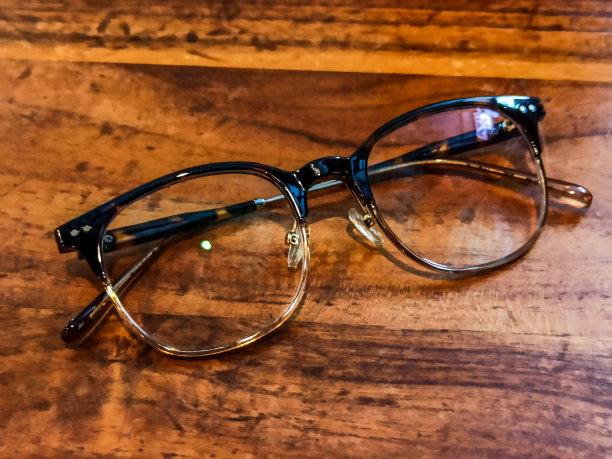 玻璃与木材背景图片下载