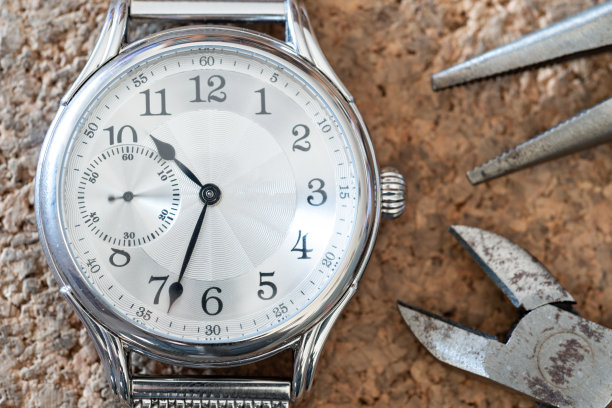 手表的修理和修复图片下载