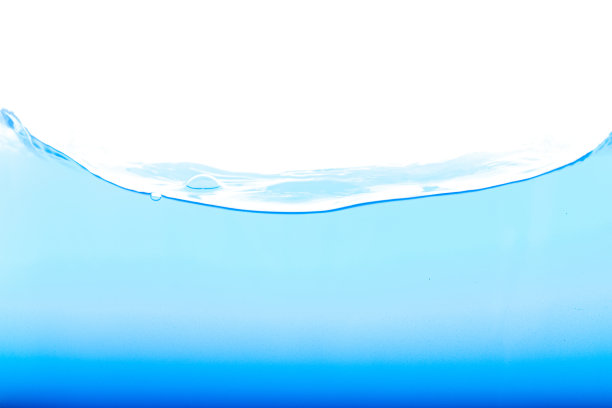 水平的水和空气气泡在白色的背景图片下载