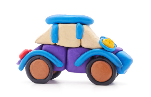 一个橡皮泥的车。图片下载