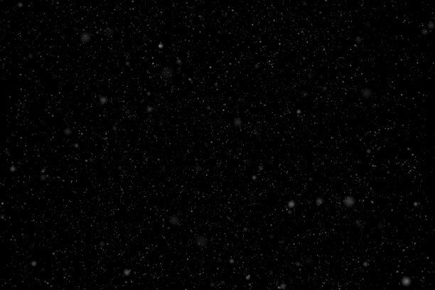 雪花或雪花风暴降落。白色的小点飘落粉末，闪闪发光的五彩纸屑。爆炸的黑色背景覆盖，抽象的插图图片下载