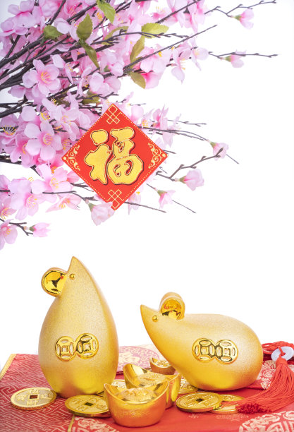 中国传统金色老鼠雕像，2020年是鼠年素材图片