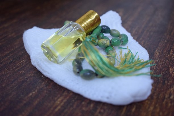 塔斯比，Cap和Attar图片下载