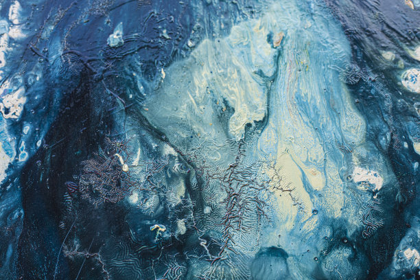 蓝色抽象背景，类似于深蓝色的海洋图片下载