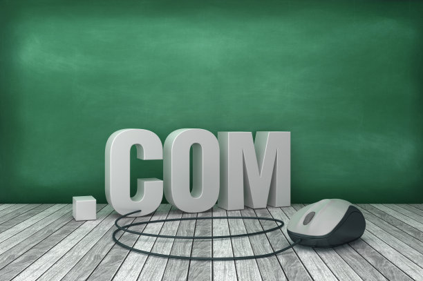 3D Word。com与电脑鼠标在黑板上的背景- 3D渲染图片下载