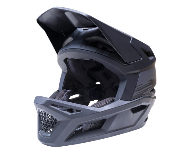 白色背景下摩托车头盔特写镜头图片下载