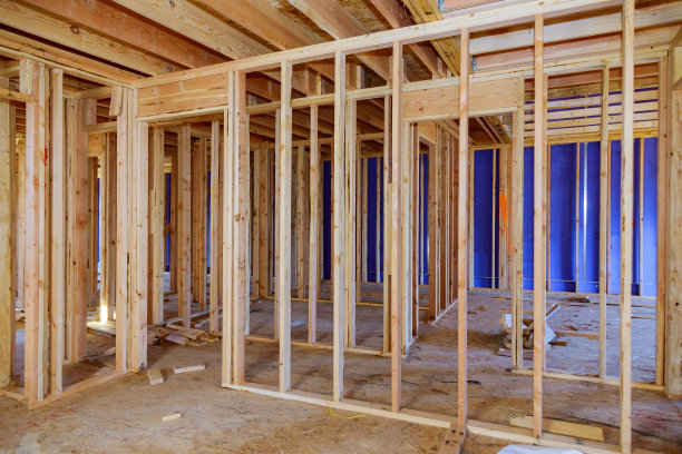 建造中房屋的框架横梁图片下载