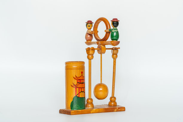 笔筒，木娃娃图片下载