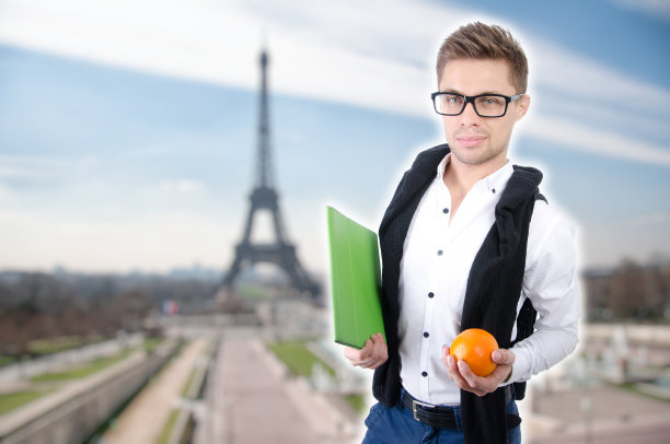 年轻学生的吸引力。图片下载