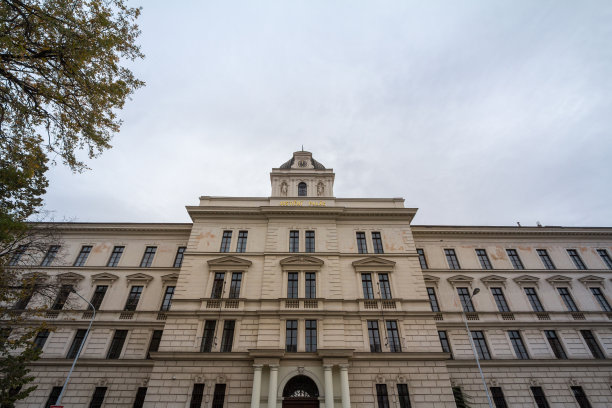 布拉格地方法院主立面图片下载