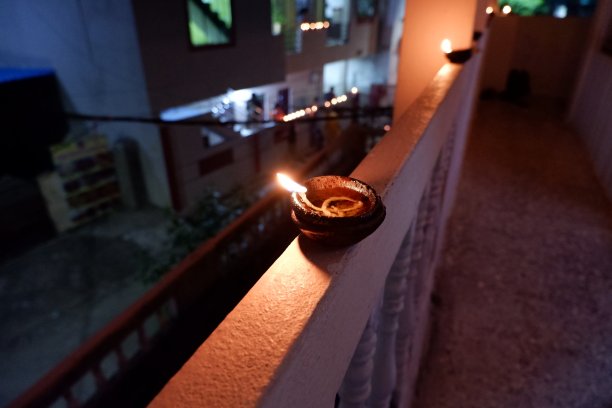 排灯节光油图片下载