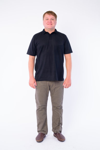 胖男人微笑的全身照片图片下载