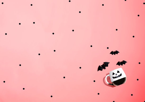 有蝙蝠的万圣节幽灵杯图片下载