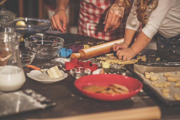 未来厨师的第一个烘焙食谱图片下载