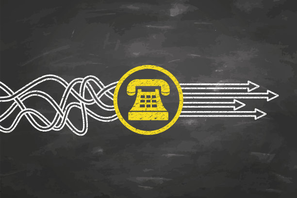 联系我们解决方案概念与电话在黑板上的背景图片下载