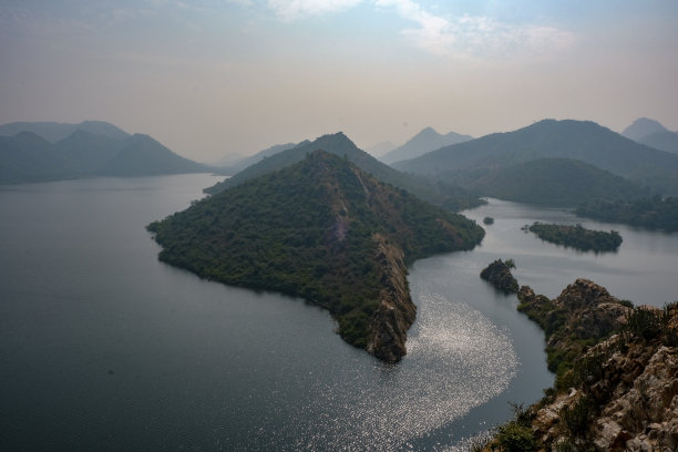 拉贾斯坦邦乌代普尔的巴迪湖视点图片下载