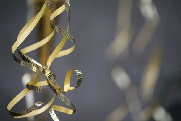 金色的丝带图片下载