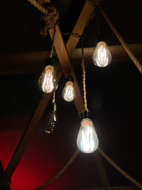 室内天花板设计灯图片下载