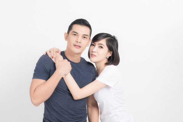 夫妇肖像摄影工作室拍摄肖像。图片下载